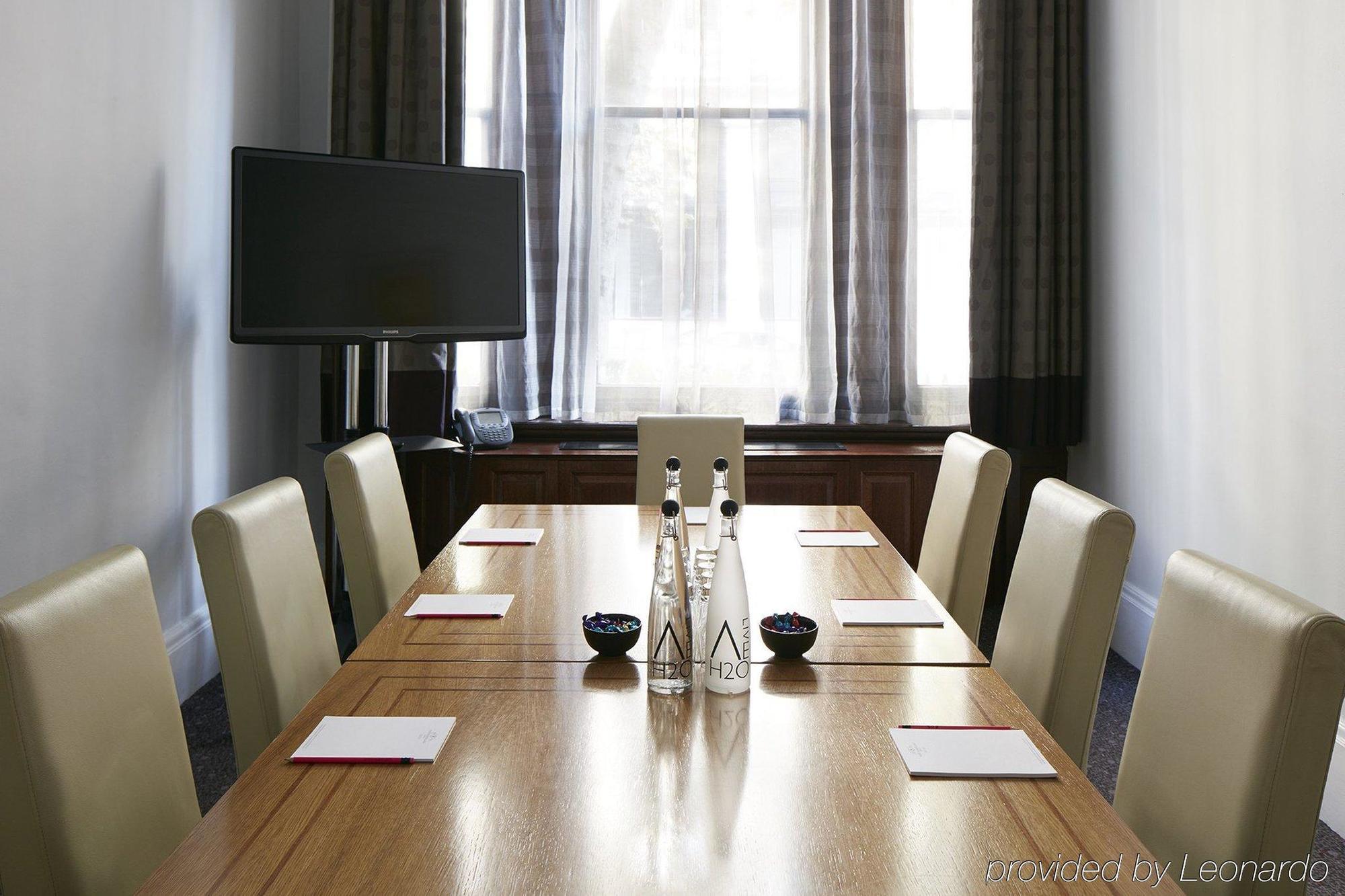 Hotel The Grand At Trafalgar Square London