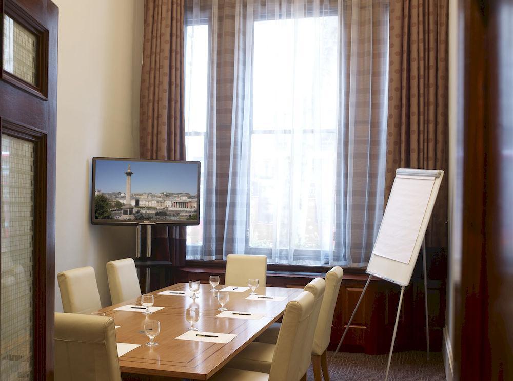 Hotel The Grand At Trafalgar Square