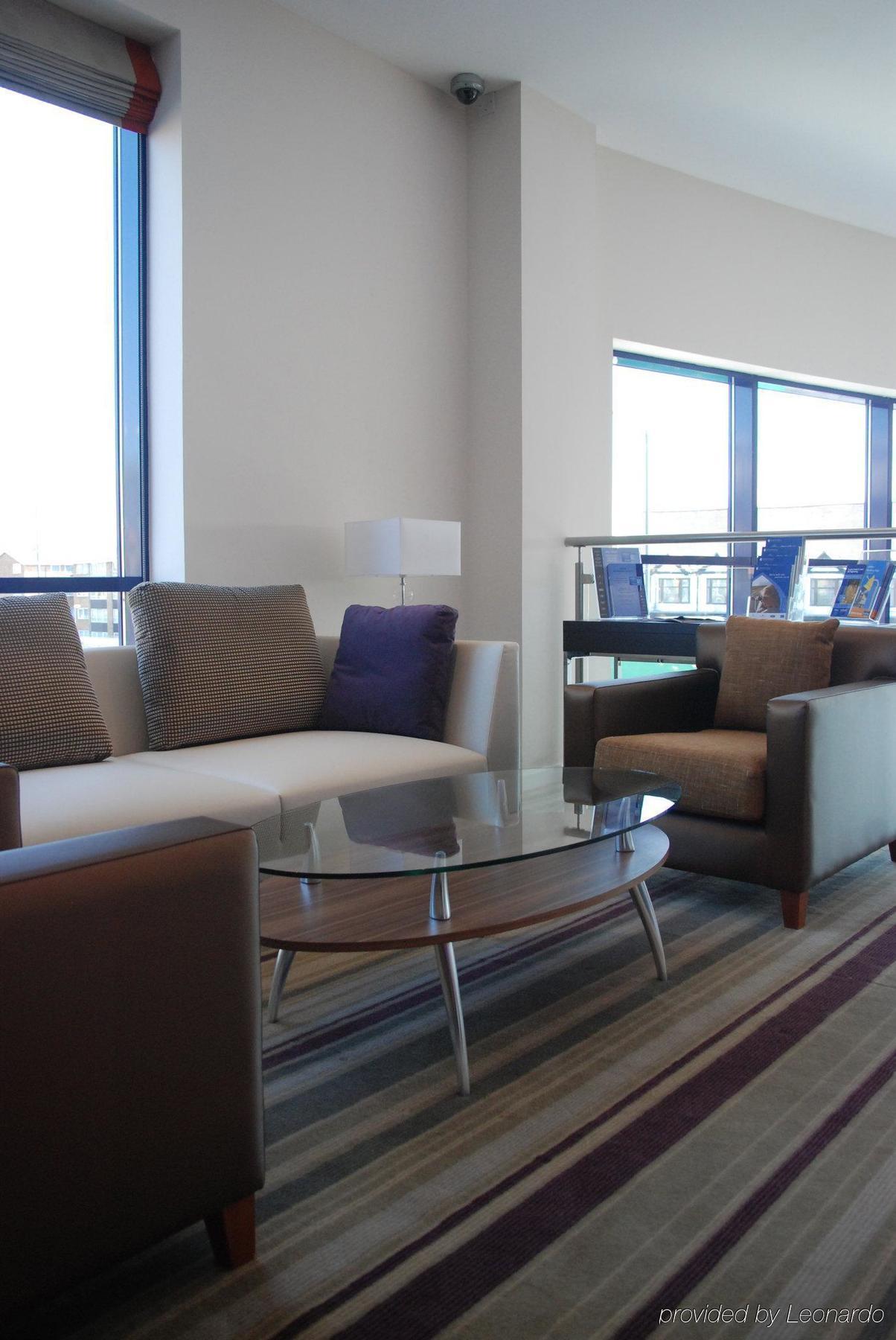 Hotel Express - Newbury Park, An Ihg