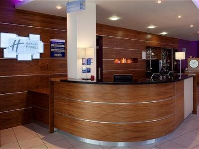 Express - Newbury Park, An Ihg London