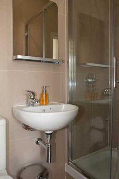 Guest house Clapham 4*