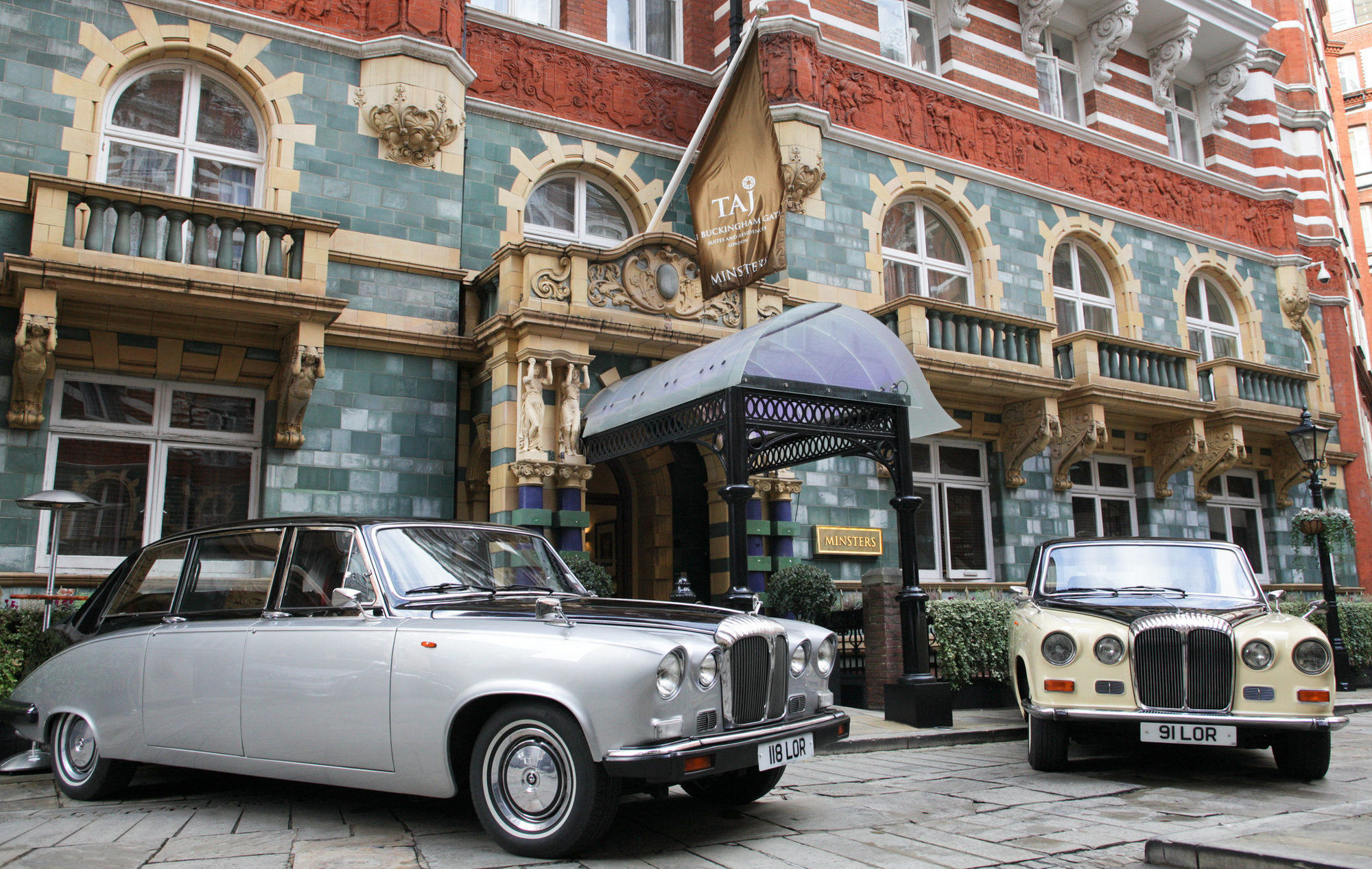 Taj 51 Buckingham Gate And Residences Londen