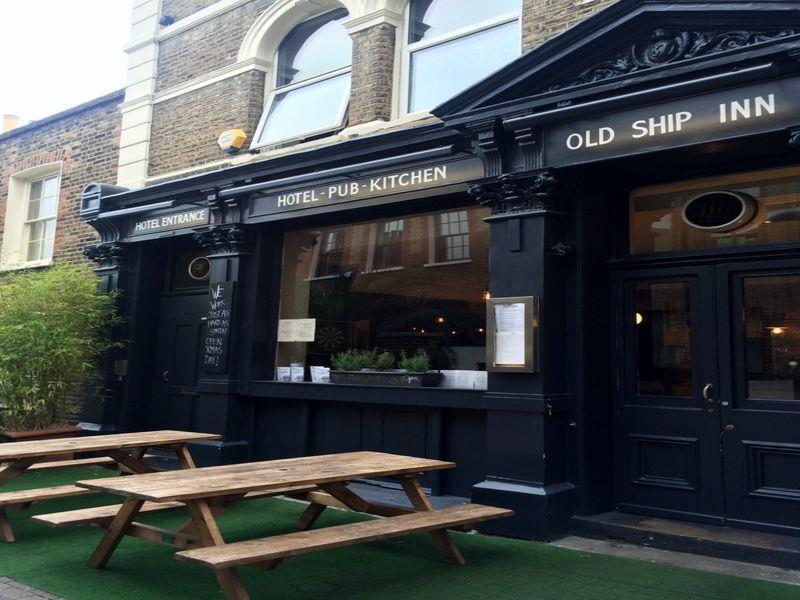 Hotell Old Ship Hackney 4*