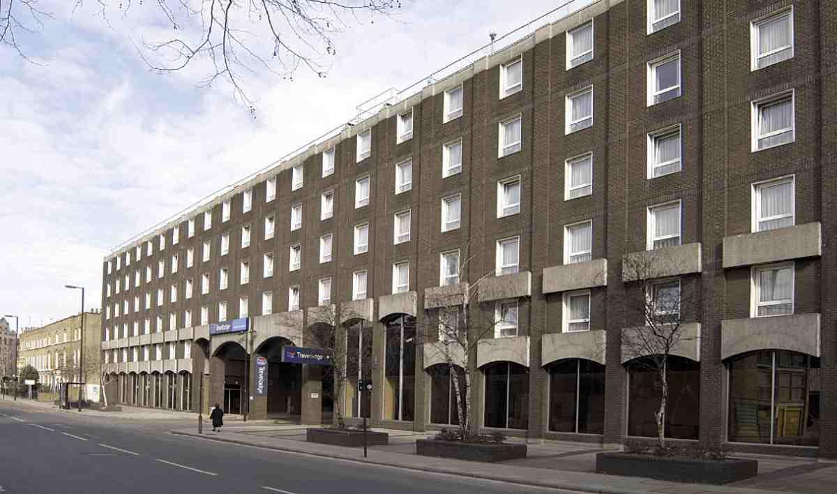 Travelodge Farringdon 3*