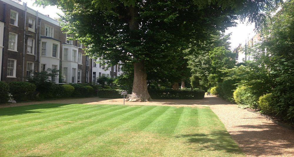 Holland Aparthotel London