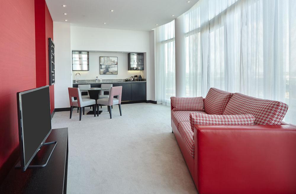 Crowne Plaza Battersea Hotel London