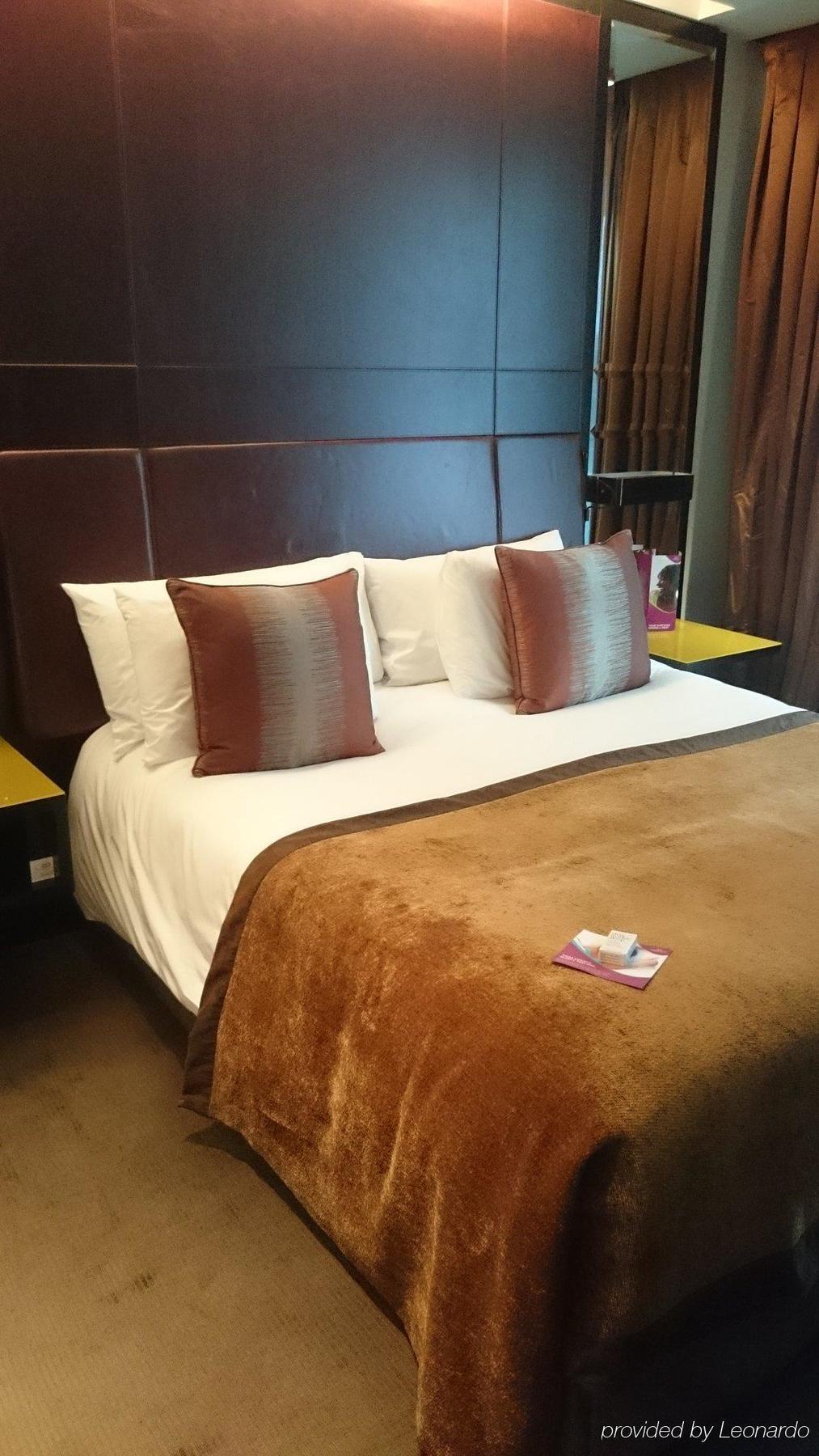 Crowne Plaza Battersea Hotel 4*