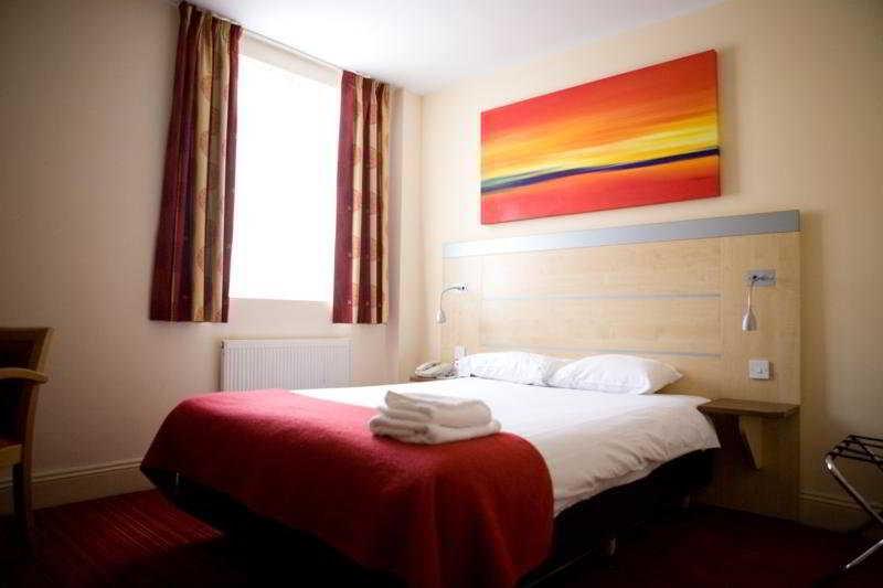 Inn Comfort Edgware Road W2 3*