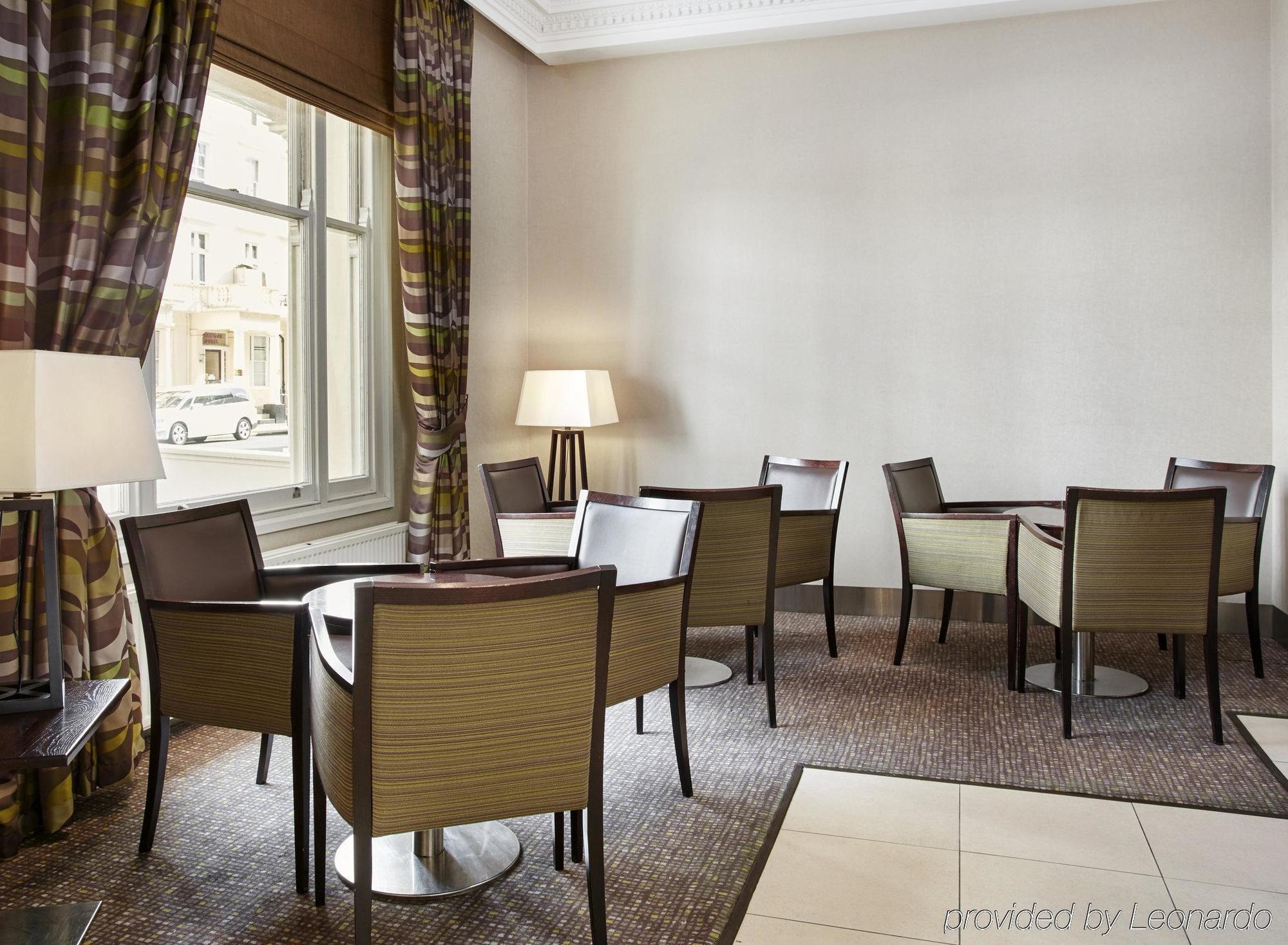 Express Victoria By Ihg Hotel London