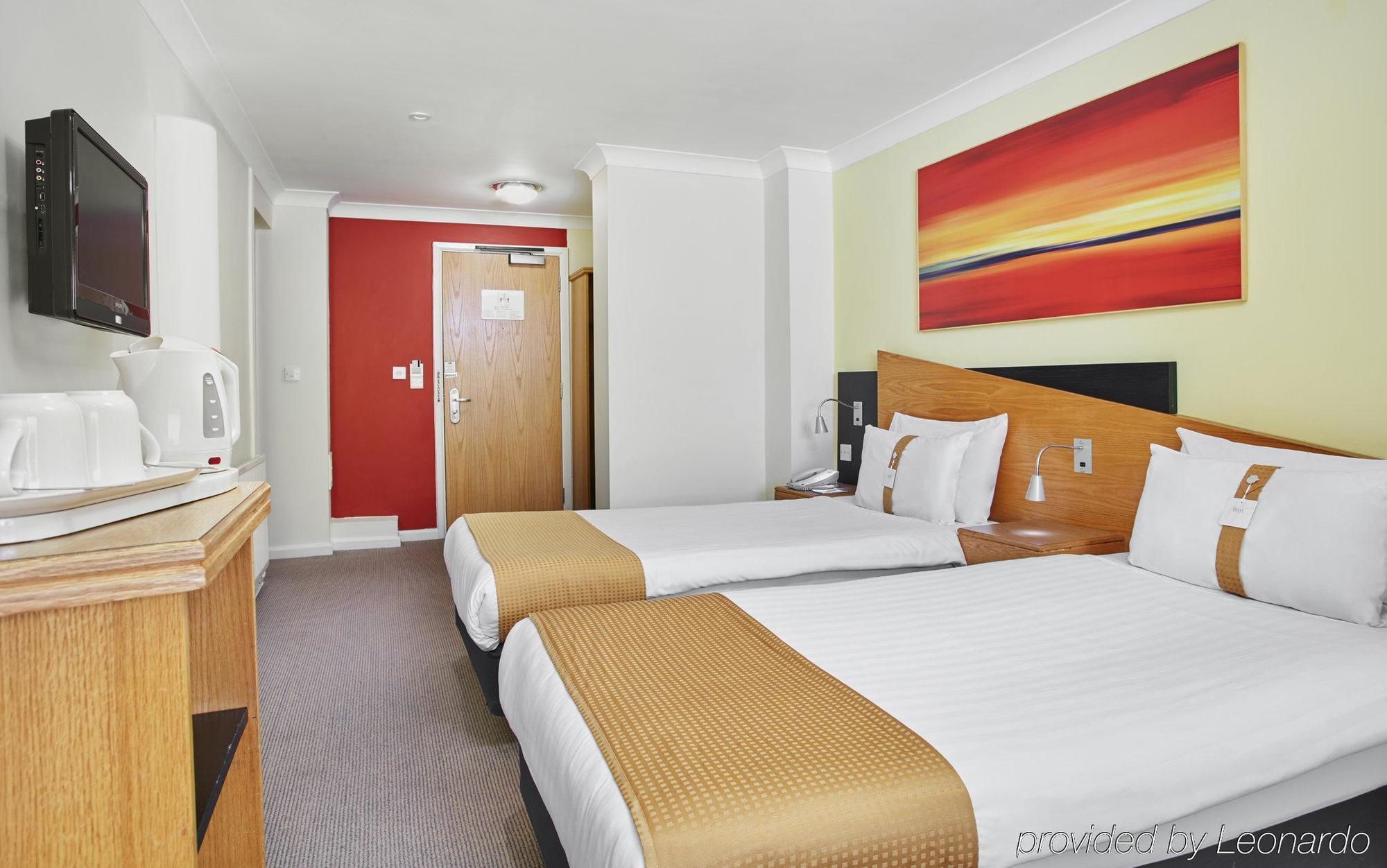 Express Victoria By Ihg 3* London