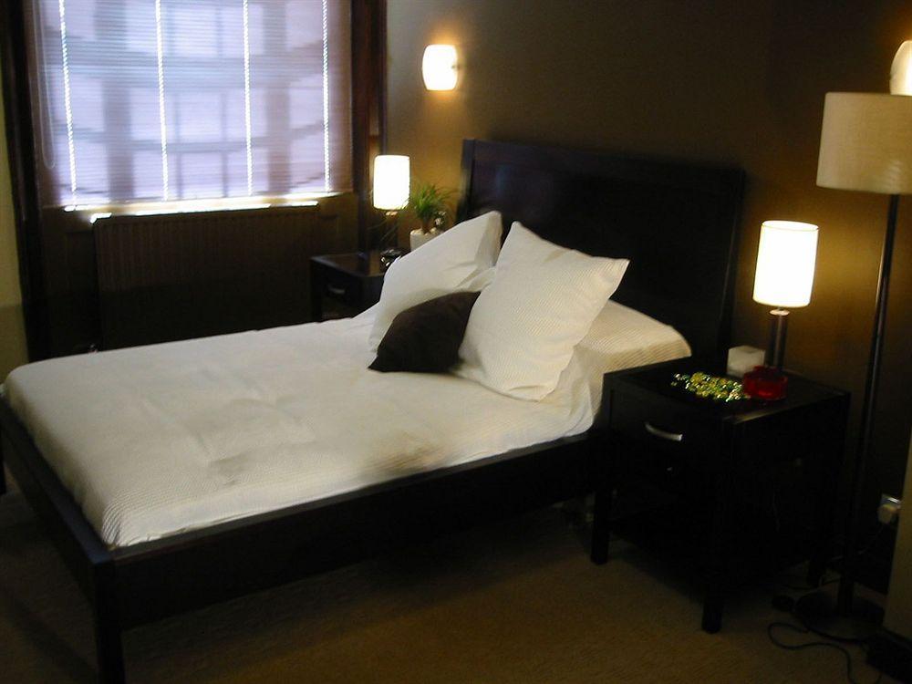 The Crescent Hyde Park Hotel 4*