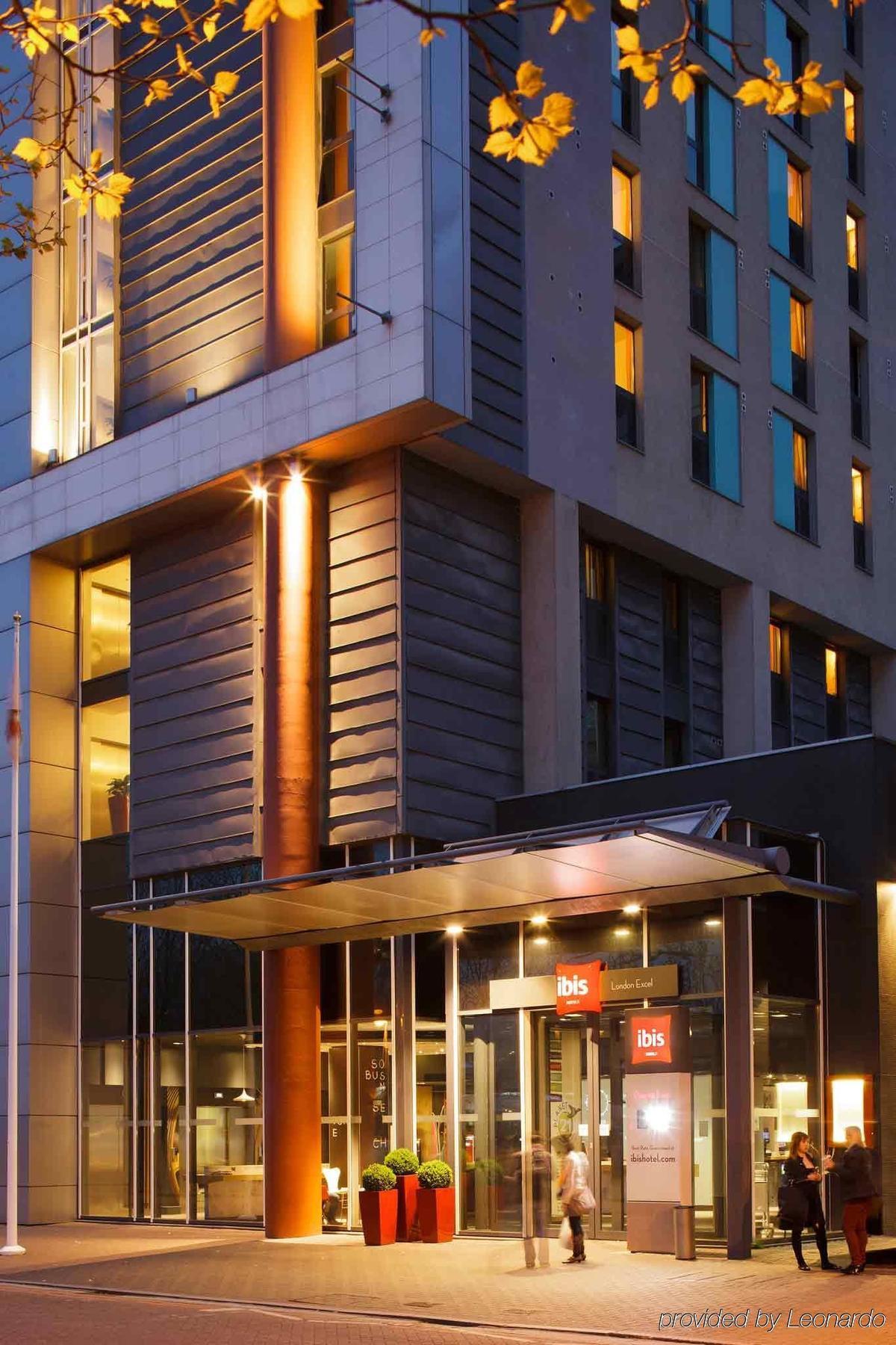 Ibis Excel-docklands Hotel 3*