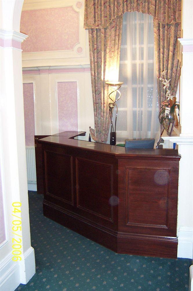Kensingtoncourt Apartahotel Londres