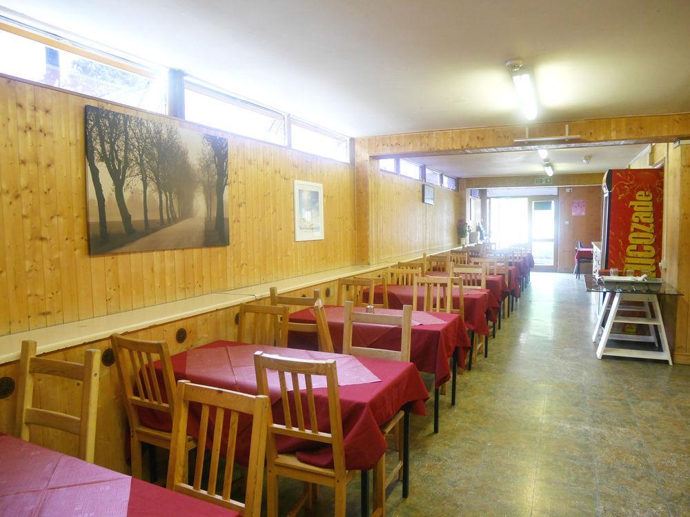 Kensal Backpackers Hostel London