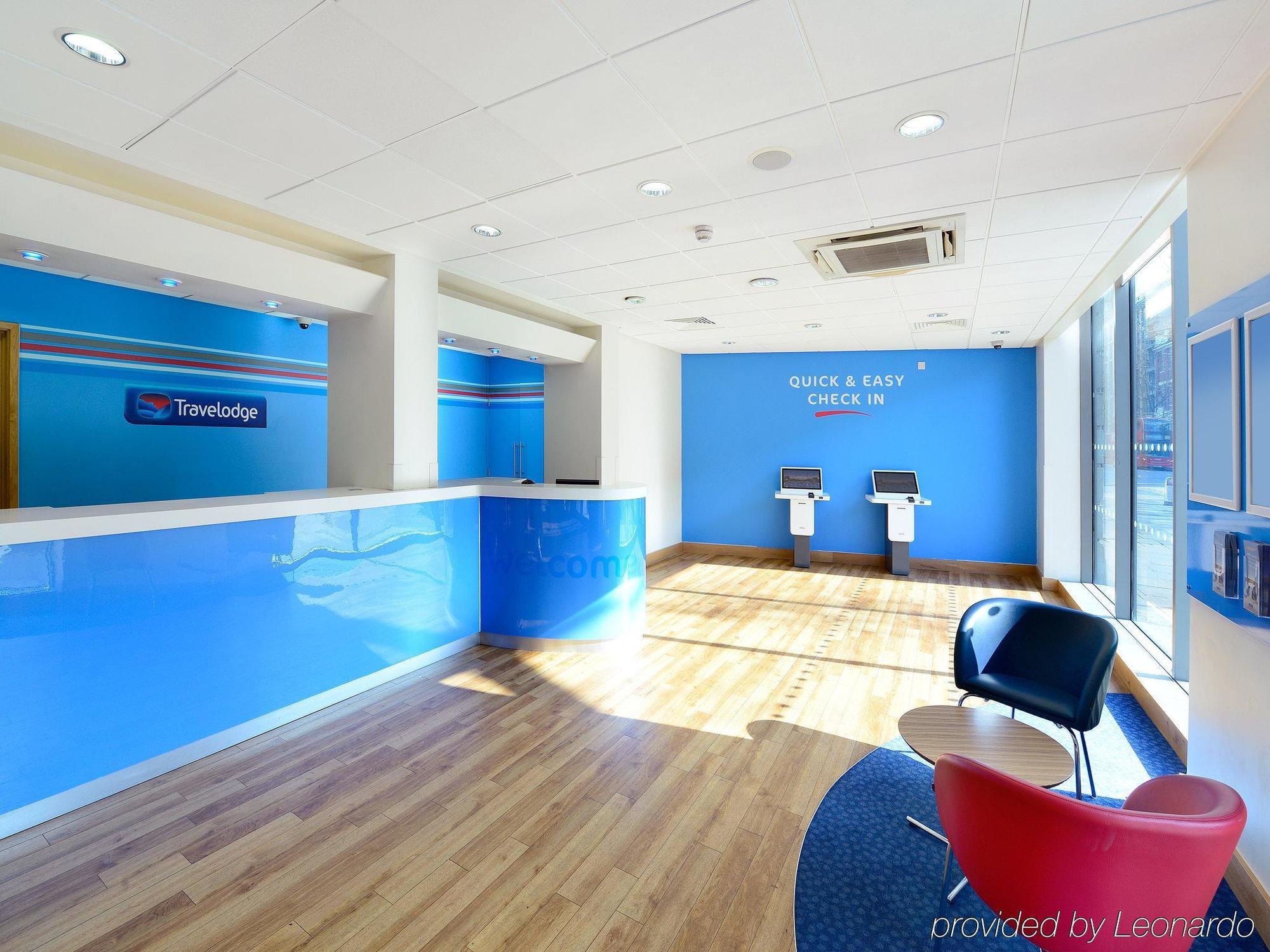 Travelodge Waterloo Hotel