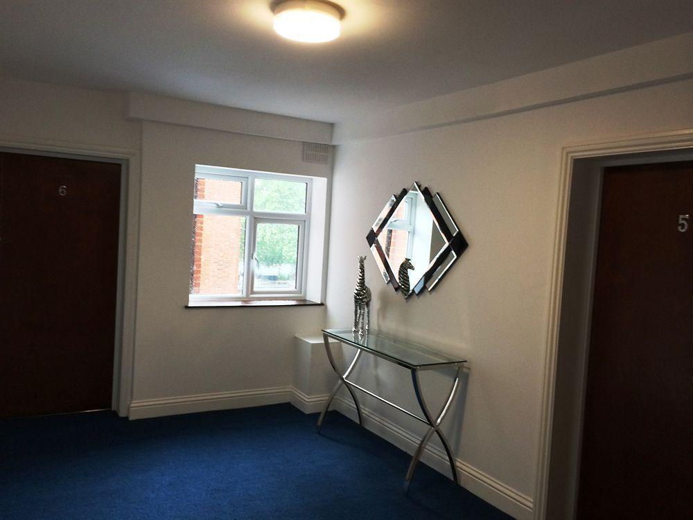 Globe City Apartment *