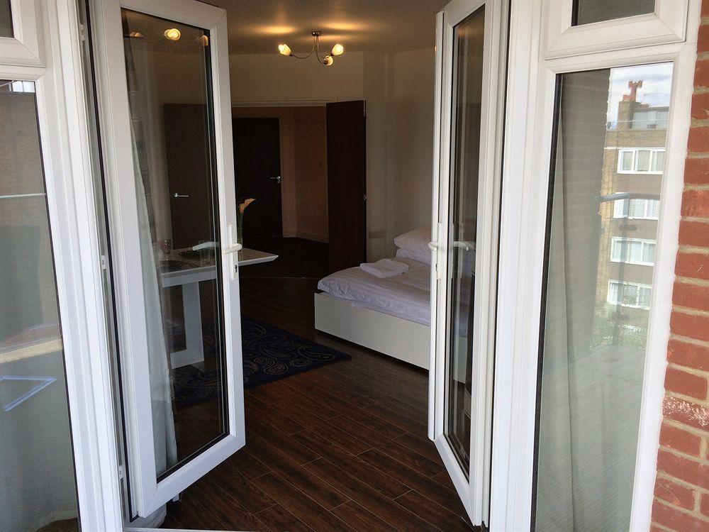 Globe City Apartment