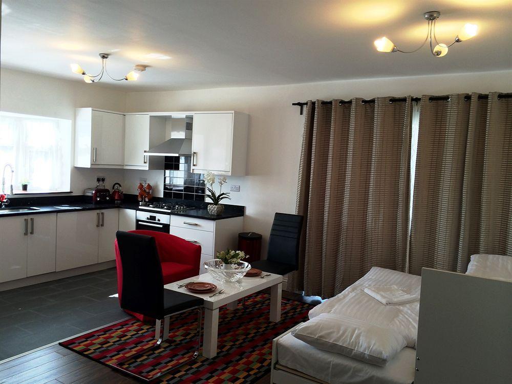 Globe City Apartment *