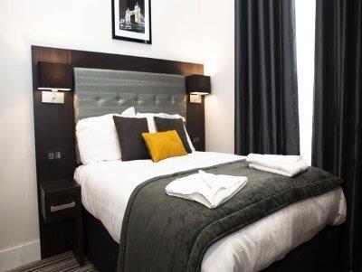The Tudor 3* London