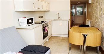 Beaconsfield Hotel 3*