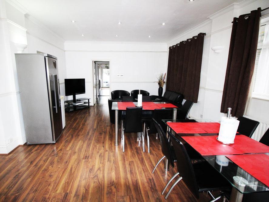 Flexistay Norbury Aparthotel