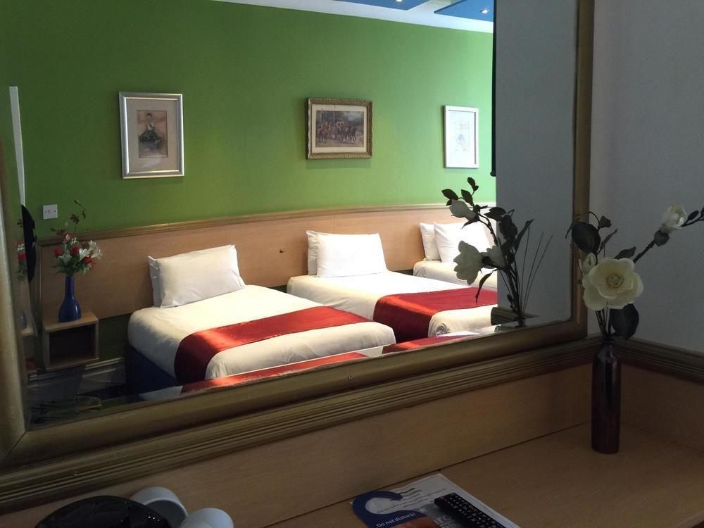 Clapham South Dudley Hotel London