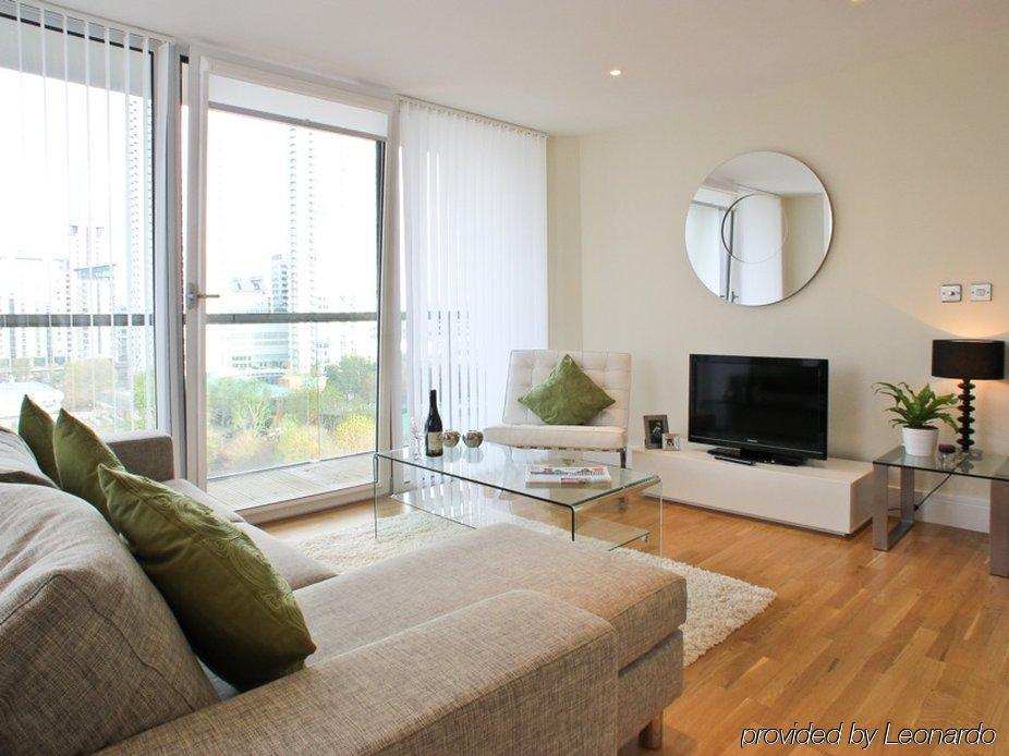 Apartment Lanterns Way At Canary Wharf By Mysquare London