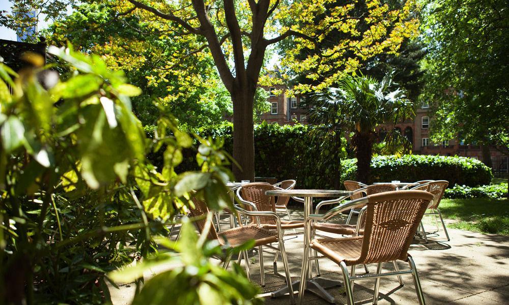 Kensington Forum, An Ihg Londres