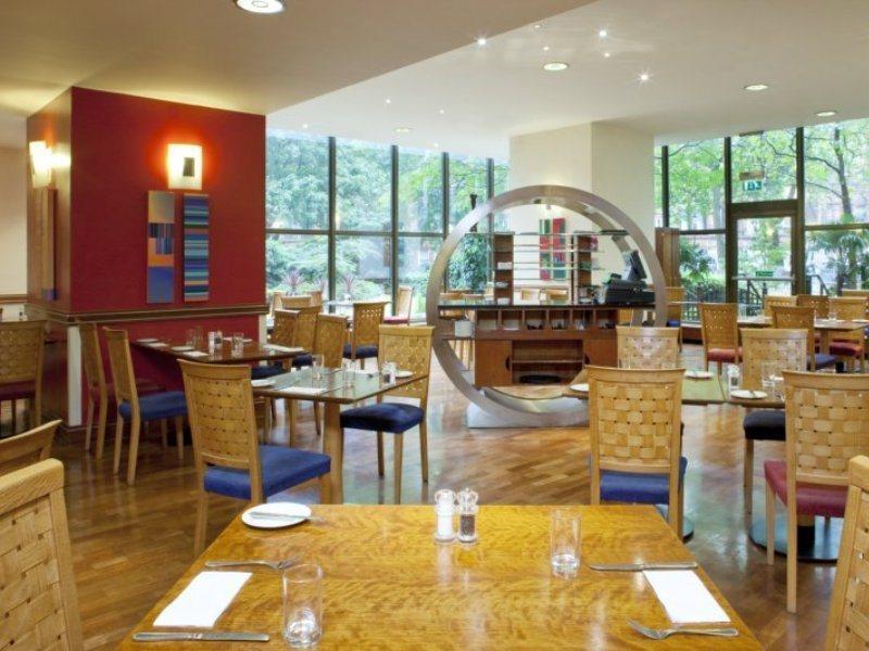 Hotel Kensington Forum, An Ihg Londres