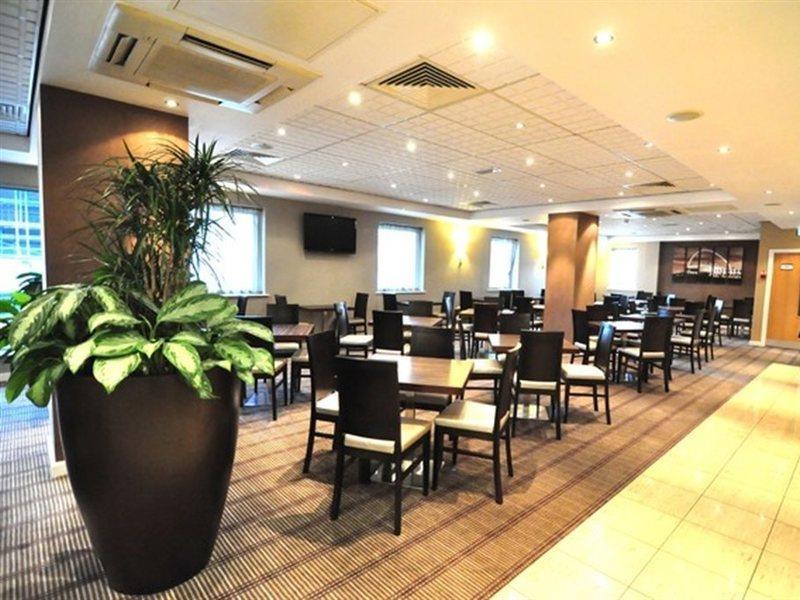 Hotel Express Park Royal By Ihg Londen
