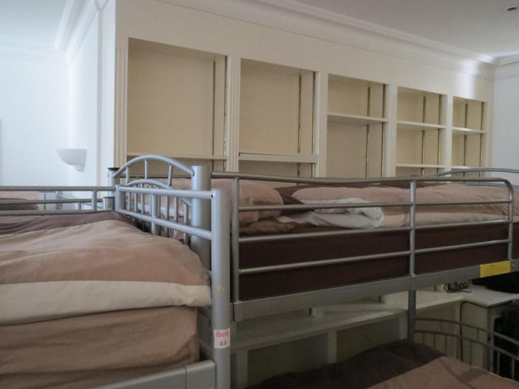 Hotel 4 Star Piccadilly 2*