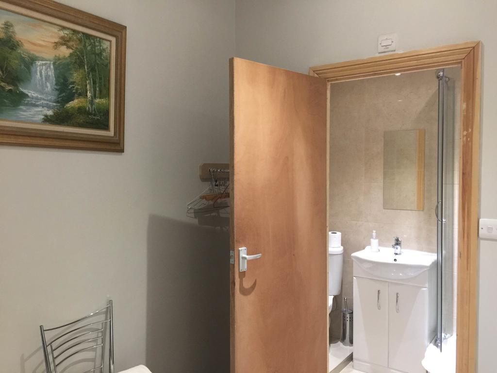 Apartment Central London Budget Hotel *