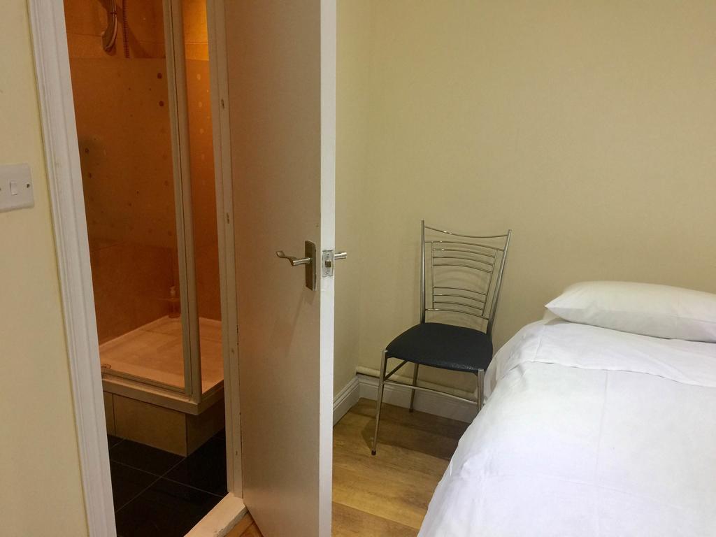 Central London Budget Hotel