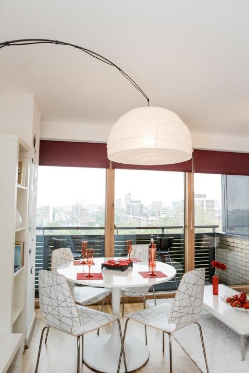 Apartment New London