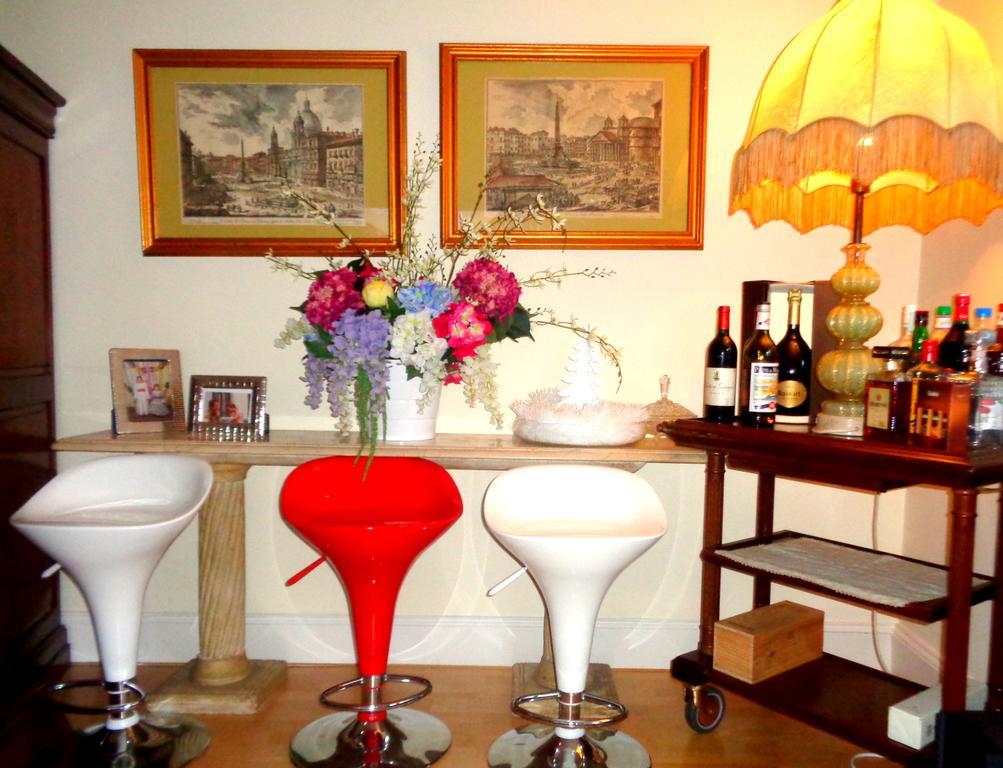 Rue Saint Jacques Bed & Breakfast