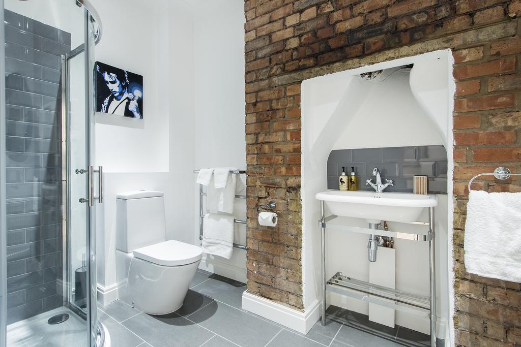 Crashpads Shoreditch Brick Lane Mini Lofts London