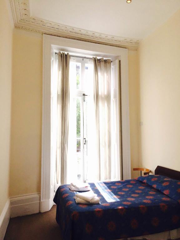 Apartment Central London Budget Hotel London