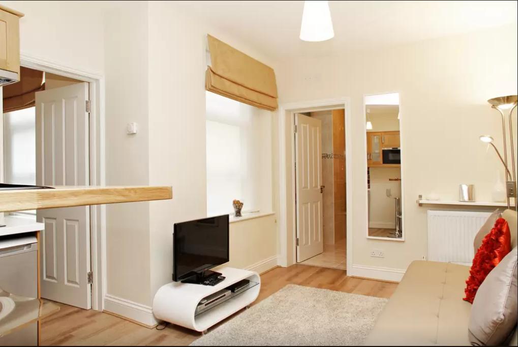 Apartment Shq London