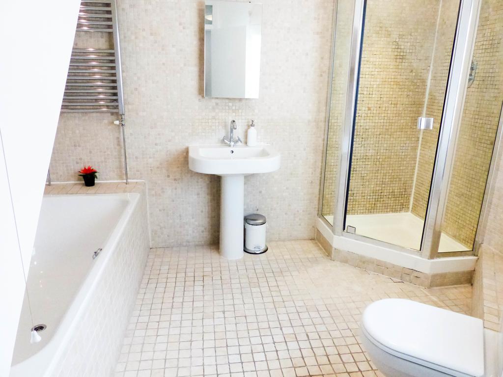 Holiday home Dingley Place London