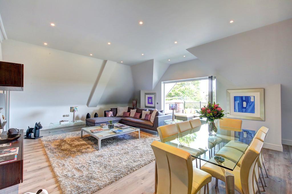 The Wimbledon Penthouse Apartment *