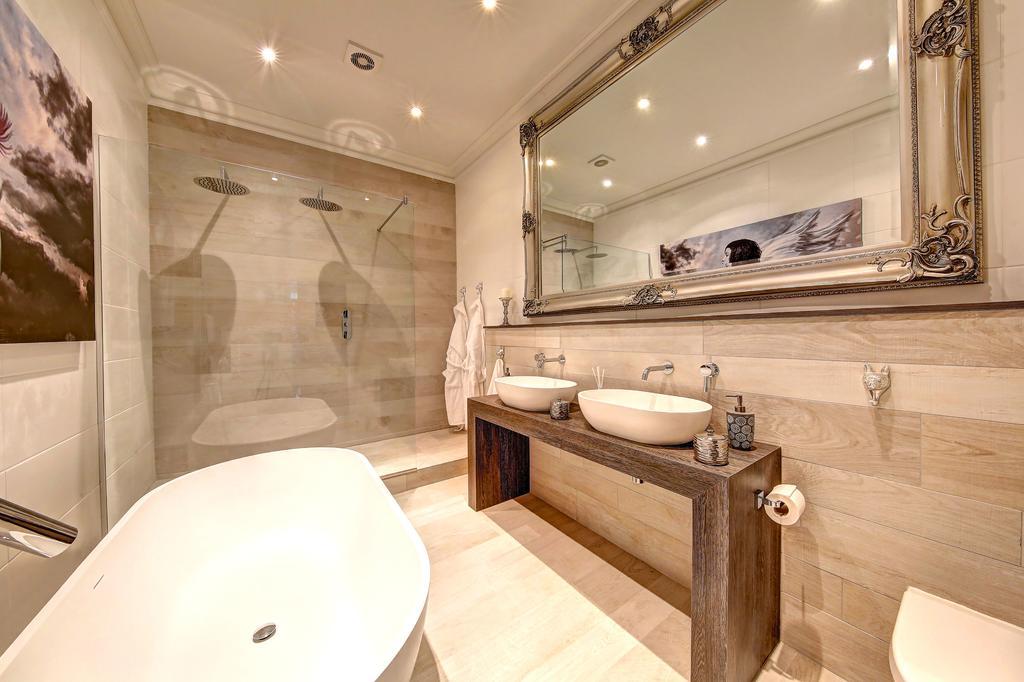 The Wimbledon Penthouse * London