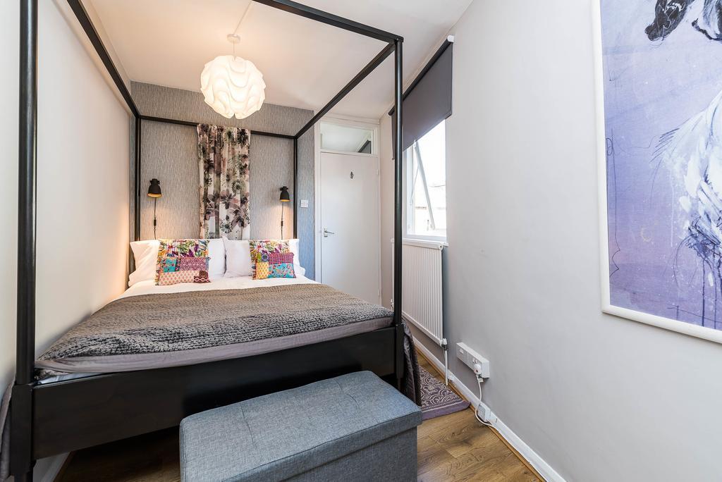 Kensington Mews House * London