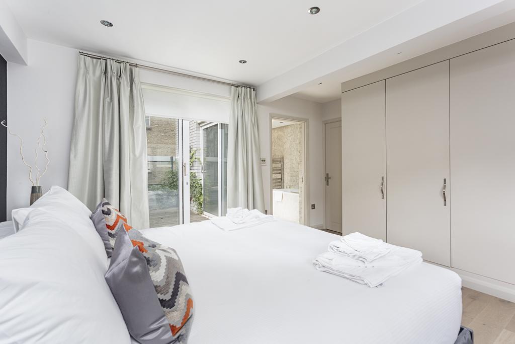 Apartment Hyde Park Gate