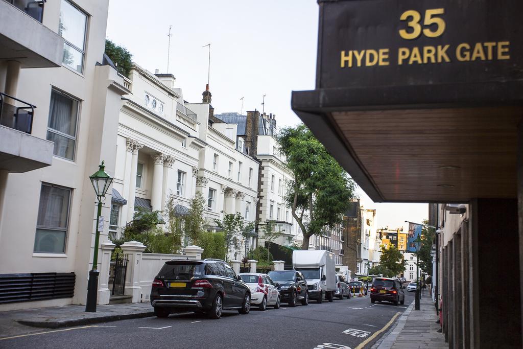 Hyde Park Gate *
