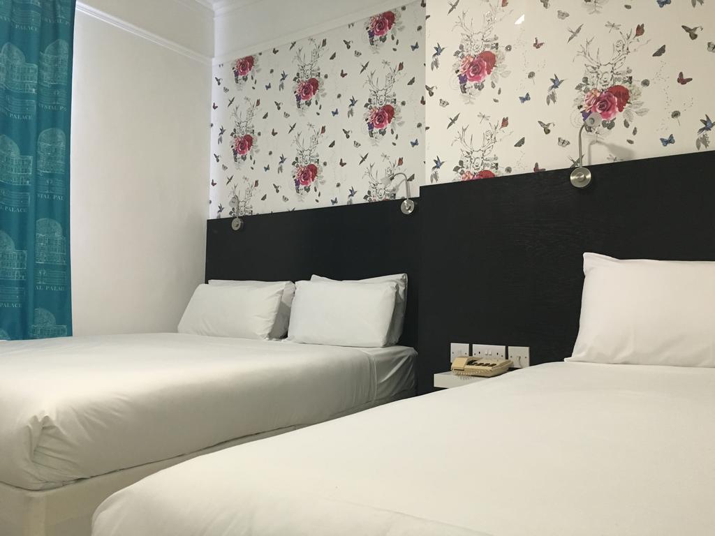 Clapham South Dudley 2* London
