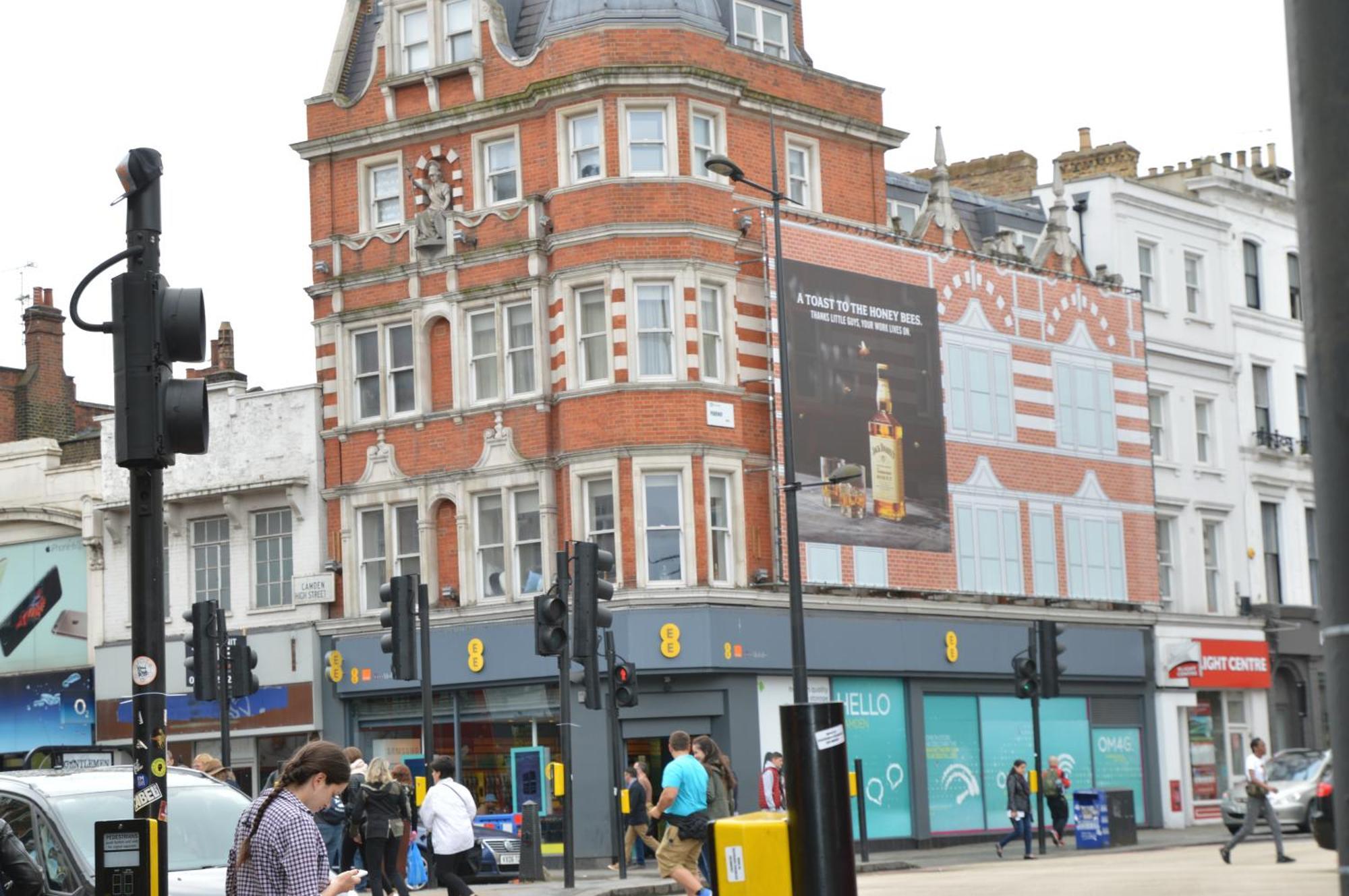 Camden Town Apartment *