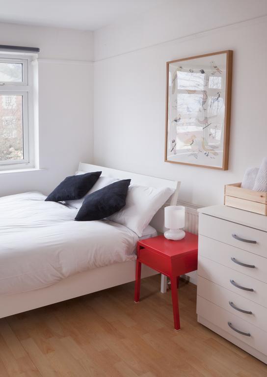 Lingwell Concept Flat Guest house London