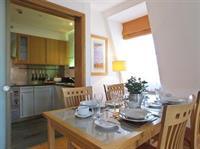 The Kings Wardrobe Serviced By Bridgestreet Apartment