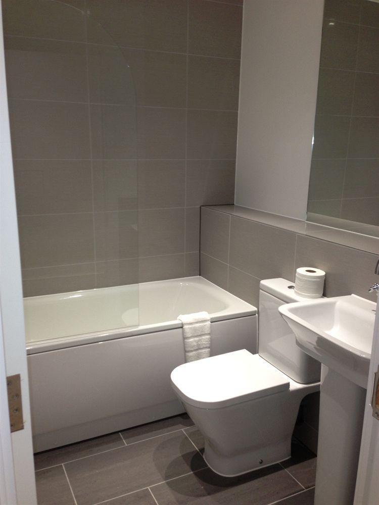 Apartamento Max Serviced Commercial Road *