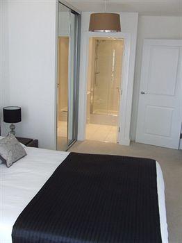 Max Serviced Aldgate, Wilson Tower Apartment London